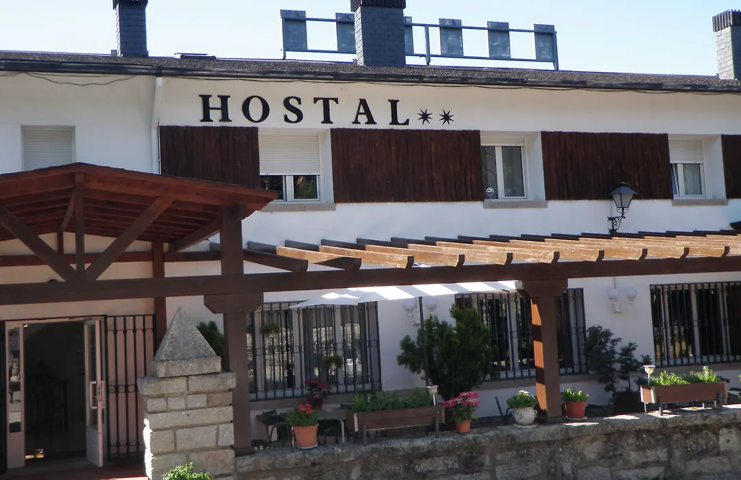 Hostal Siete Picos-1